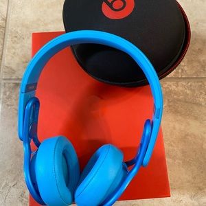 beats by Dr Dre, beats Mixr, teal